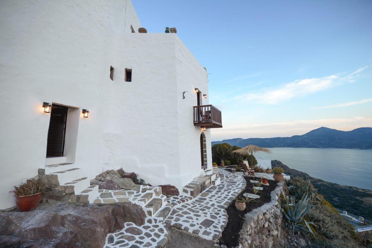 Castrum Traditional Sunset Suites Plaka  Exterior foto