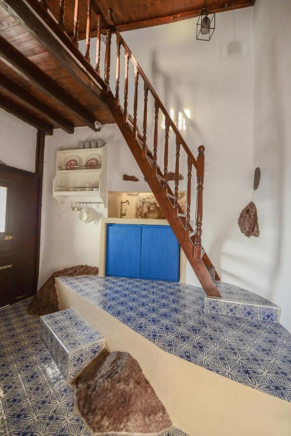 Castrum Traditional Sunset Suites Plaka  Exterior foto